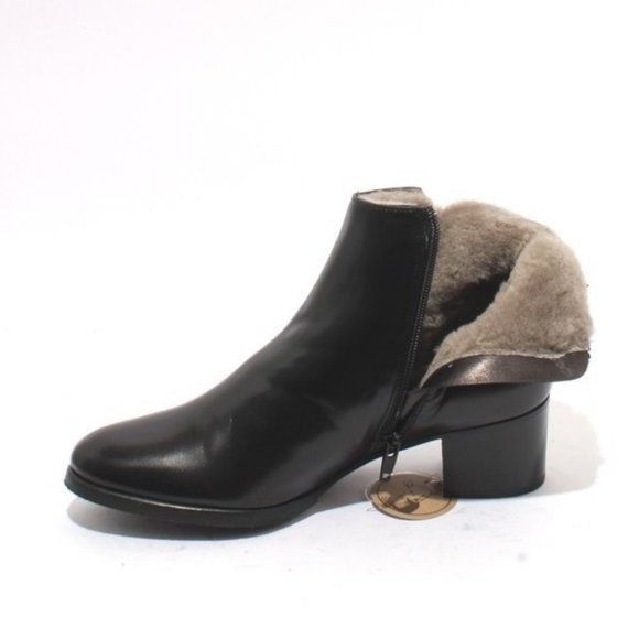 ITALIAN Black Leather Shearling Ankle Heel Boots - Picture 7 of 9